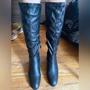 Zara boots worn once in excellent condition